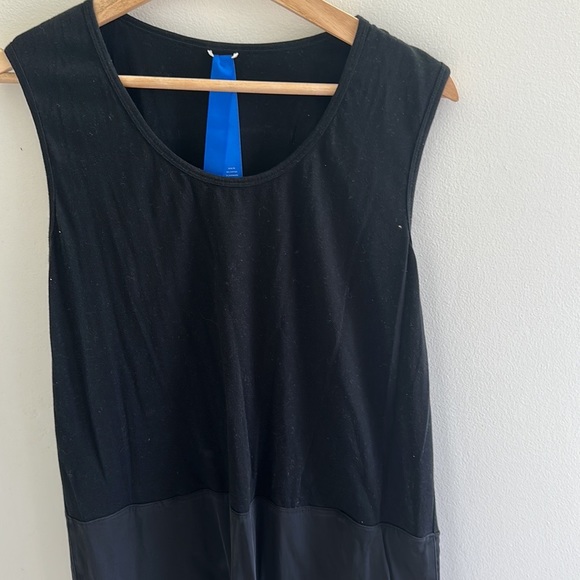 Women’s Kit & Ace Cashmere / Silk Dress - Picture 4 of 7